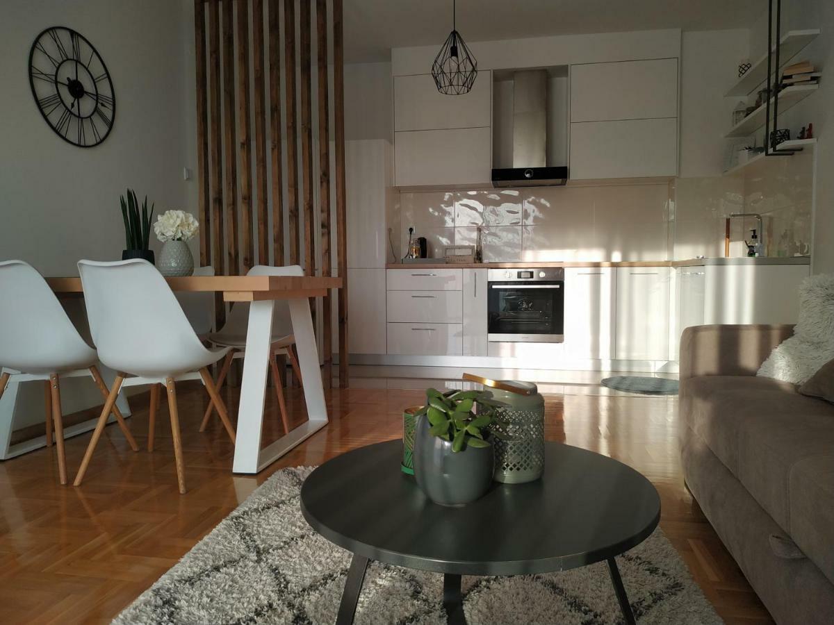 Apartman Avisi Trebinje Esterno foto